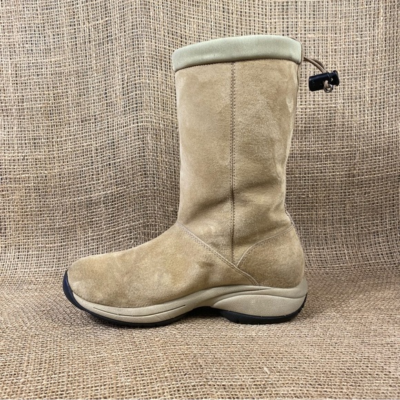 Merrell Boots Natural Shearling Winter Slip On  Size 6.5 - Picture 5 of 10